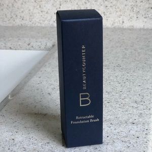 NIB Beautycounter Retractable Foundation Brush